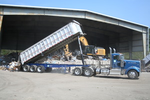 Offloading Construction & Demolition Debris